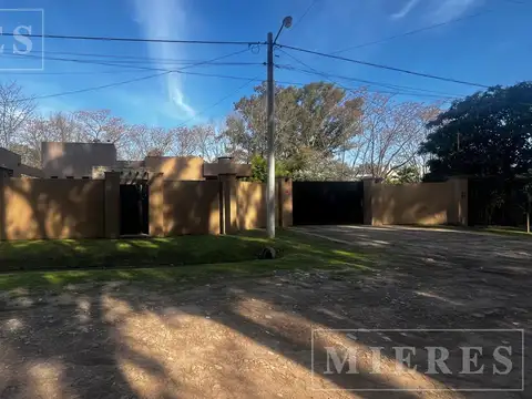 Casa en venta en Loma Verde