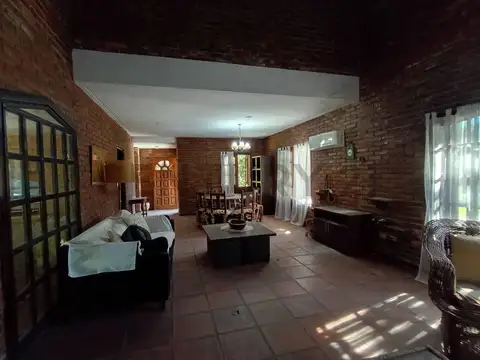 Casa en Venta en Larena Country Club, USD 145.000