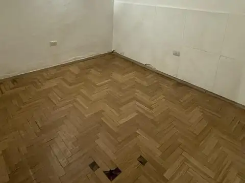 Depto Tipo Casa en Alquiler de 3 ambientes