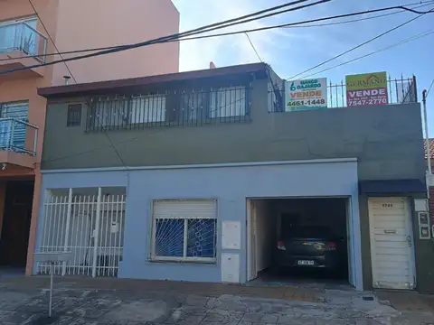 PH 3 ambientes, primer piso, luminoso en muy buen estado