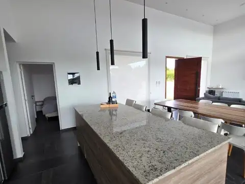 Casa en Venta 1 año