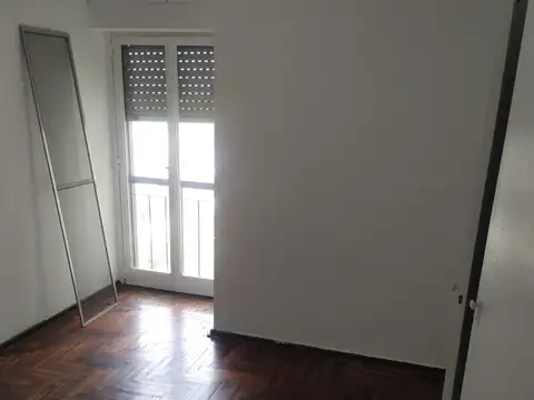 Capitán Claudio Rosales 700, Piso 5