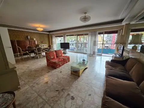 Av Santa Fe , Piso 2