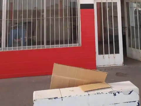 Edificio Comercial en Tres Algarrobos