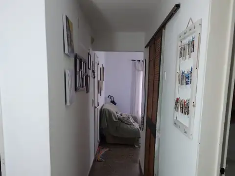 Casa 5 ambientes con 1 baño