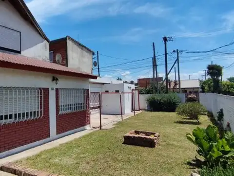 EXCELENTE PROPIEDAD EN VENTA EN BOSQUES FLORENCIO VARELA