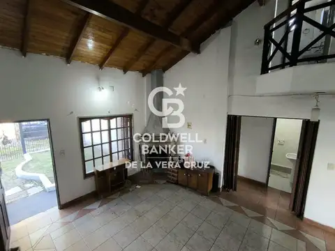 Casa en Venta con 3 cocheras