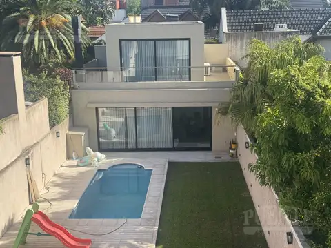 Casa - Banfield Oeste