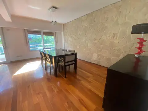 Departamento en Alquiler con 2 cocheras