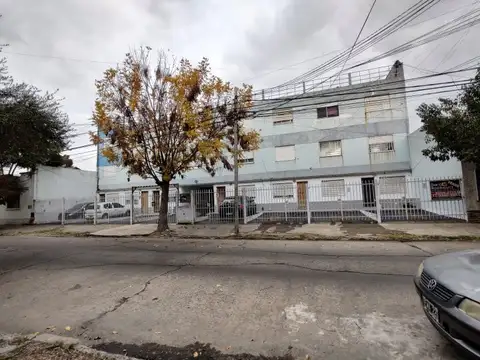Venta Depto 2 Ambientes en Morón