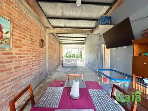 Casa 4 ambientes con 1 baño
