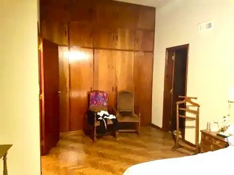 VENTA CASA 3 DORMIS, B. S. MARTIN. APTA CREDITO