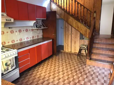 Avda. Palacios 700
