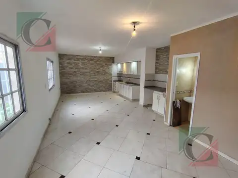 Casa en Alquiler de 3 dormitorios