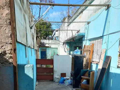 Casa 3 ambientes con 2 baños