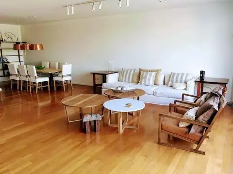 Olga Cossettini 100, Piso 1