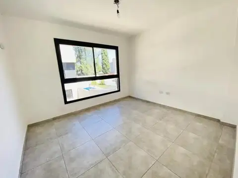 Depto Tipo Casa en Venta de 3 dormitorios