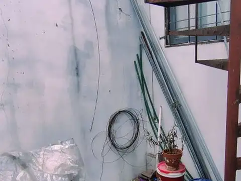 Depto Tipo Casa en Venta 51 años