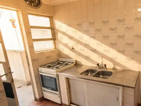 Depto Tipo Casa 4 ambientes con 2 baños
