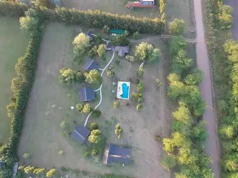 Complejo de cabañas en tomas hofre