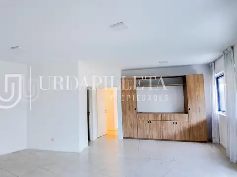 Departamento en Venta en Condominio Civis, USD 160.000