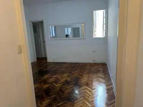 Avenida Coronel Díaz 1700, Piso 3