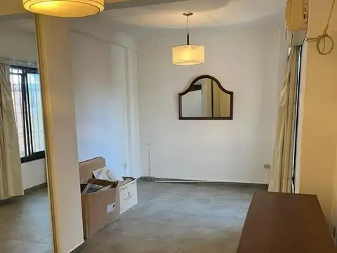 Casa 2 ambientes con 1 baño