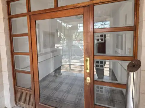 Departamento en zona Facultad de Medicina