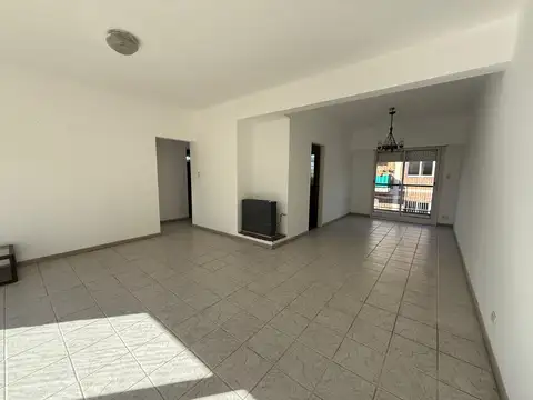 Mariano Pelliza 2100, Piso 2