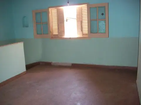 Av.gral Paz 10700 , Piso 1