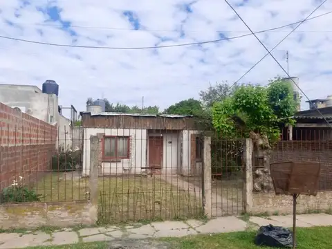 VENTA CASA JOSÉ C. PAZ 3 AMB A REFACCIONAR