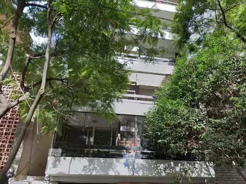 Piso exclusivo con PATIO en BARRIO MARTIN