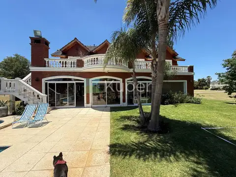 VENTA CASA 4 DORMITORIOS EN  BOCA RATON, VISTA AL GOLF