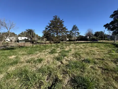 Terreno en Venta 15  mts Frente