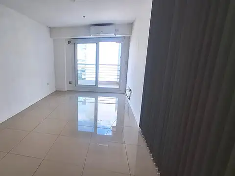 Excelente MONOAMBIENTE - Apto Profesional - Contrafrente Super Luminoso