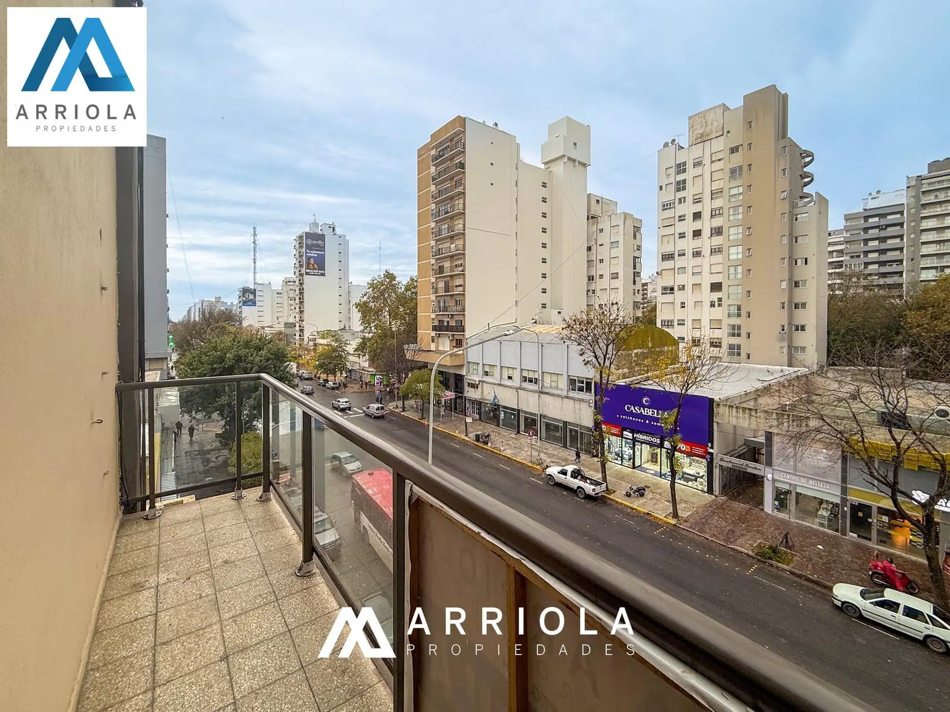Departamento 4 ambientes con balcon en Avenida Independencia 2053