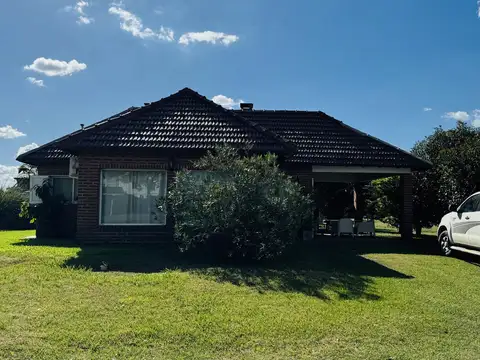 Casa en Venta Barrio Los Bretes Colón 