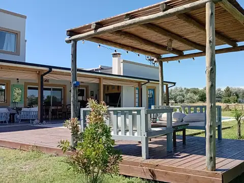 Casa en Venta de 3 dormitorios