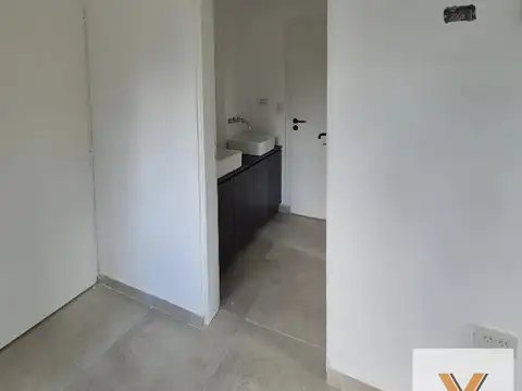 Casa en venta - 4 Dormitorios 5 Baños - Pilar