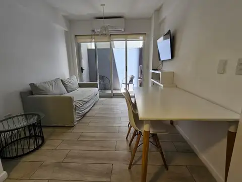 Agüero 2100