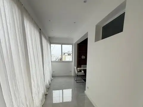 3 amb a la calle c/ balcón