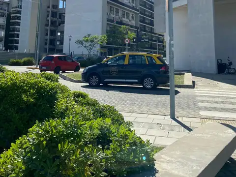 FRANCISCO CAMET 4400, Piso 7º