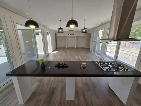 Casa en Venta 1 año