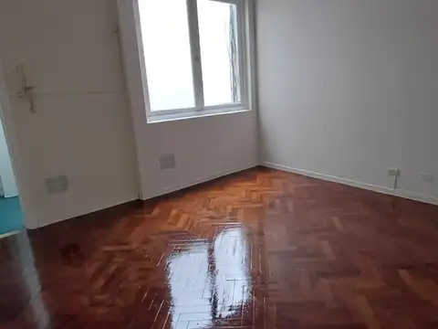 Mexico 3600, Piso 2