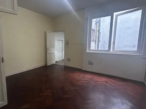 Mexico 3600, Piso 2