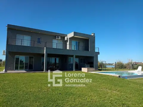 Casa en Alquiler en San Sebastian, USD 1.500