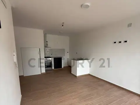 Departamento en Alquiler en La Plata, $ 600.000
