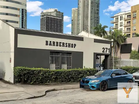 2700 Biscayne Bolevard