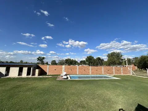 Quinta en Venta de 2 dormitorios