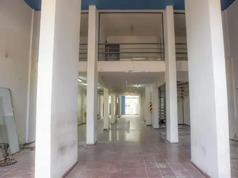 Local en Alquiler en Nuestra Señora De Lourdes, $ 3.000.000